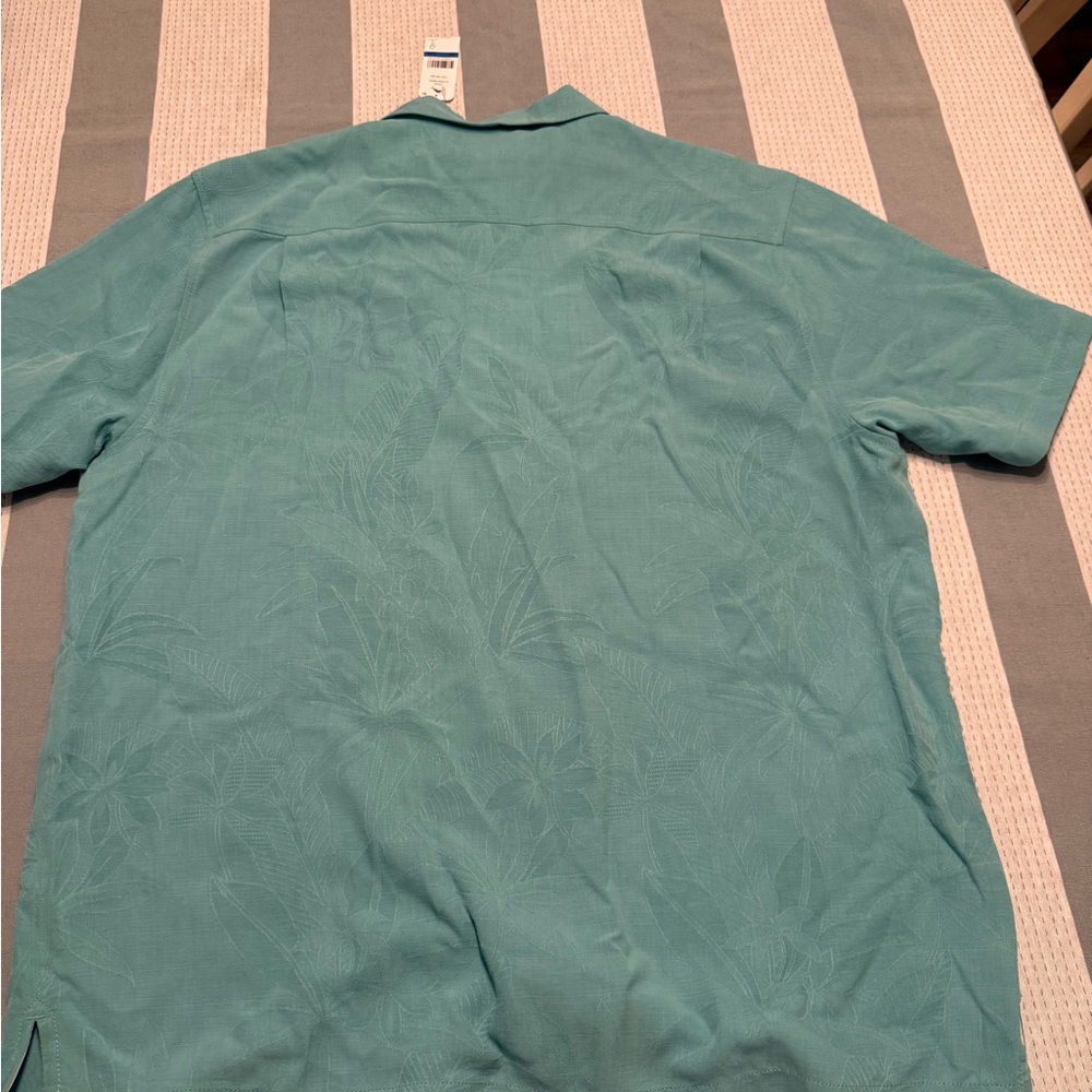 Tommy Bahama Aqua Casual Button Down Shirt - Picture 4 of 4